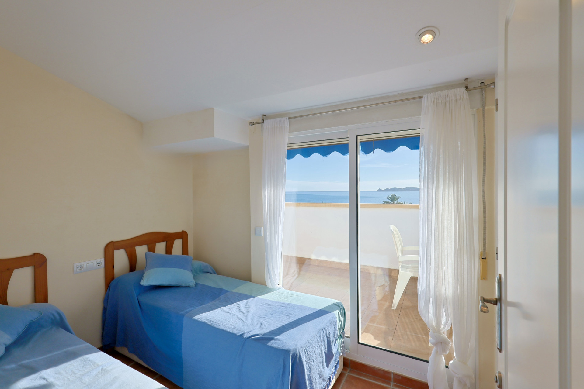 Apartamento Moderno en Jávea – Cerca de la Playa