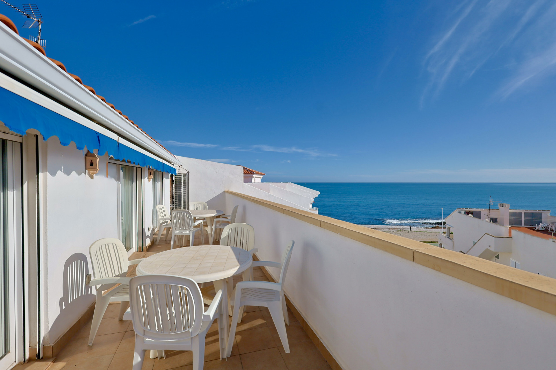 Apartamento Moderno en Jávea – Cerca de la Playa