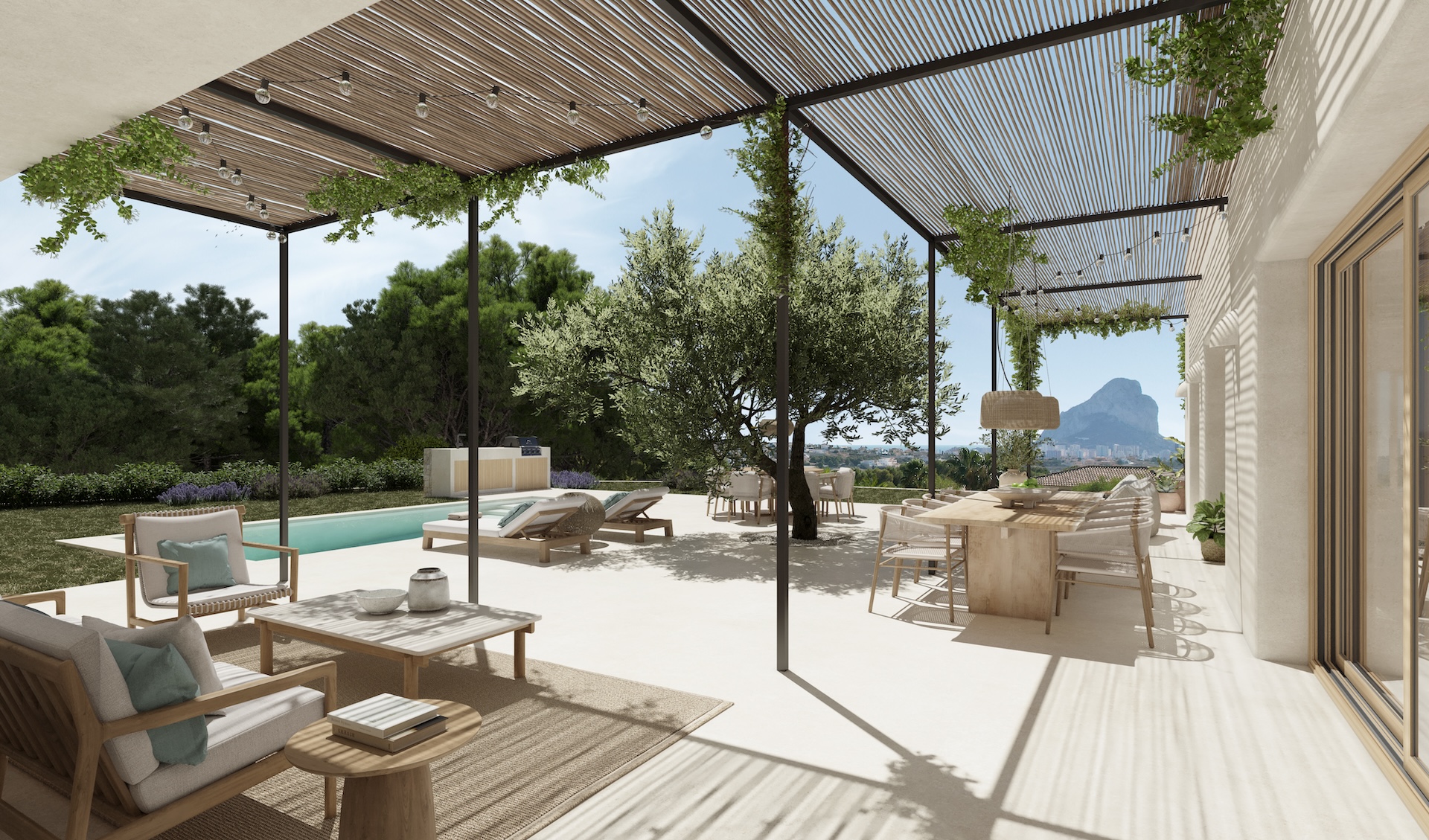 Terraza cubierta con vistas a la piscina y al Peñón de Ifach. Mobiliario de exterior y pérgola con vegetación.
