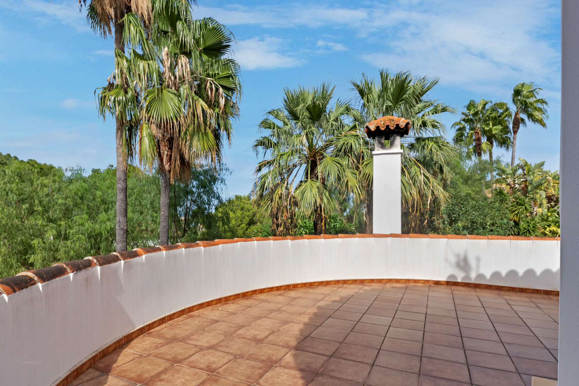 Villa con Vistas al Mar en Venta en Dénia