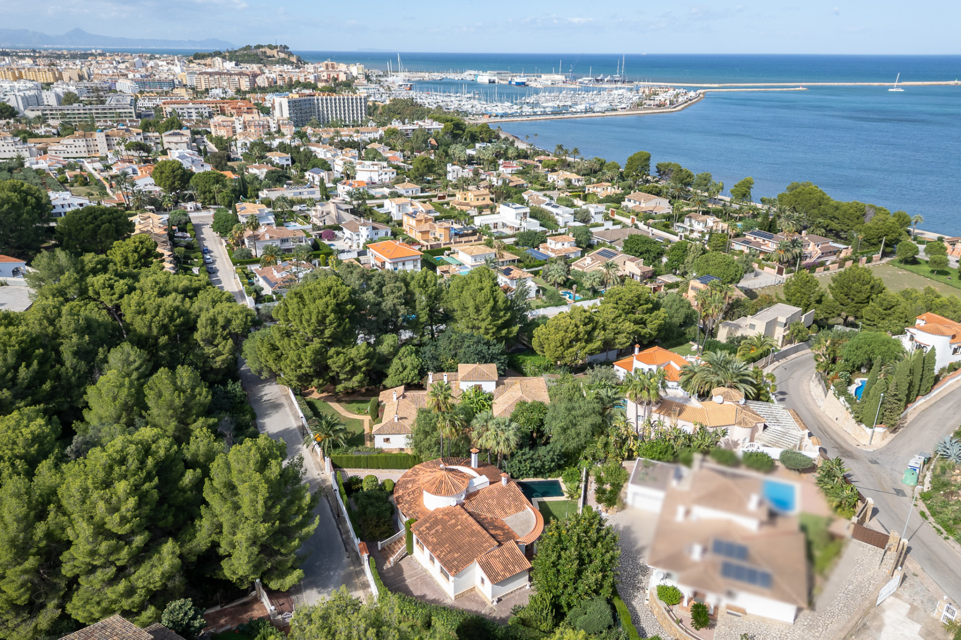 Villa con Vistas al Mar en Venta en Dénia