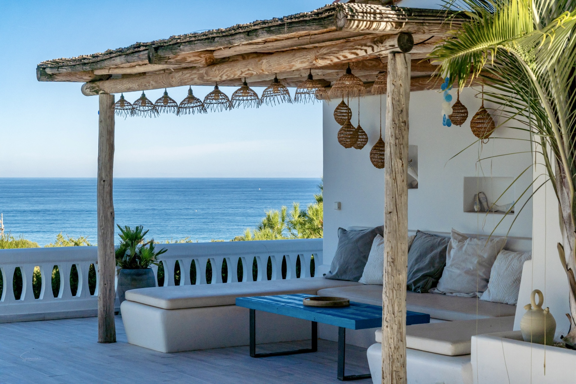 Villa con vistas al mar en venta en Dénia