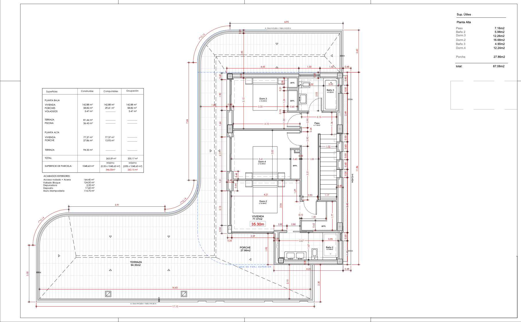 Plano arquitectónico detallado de la planta alta, mostrando la distribución de dormitorios y baños.