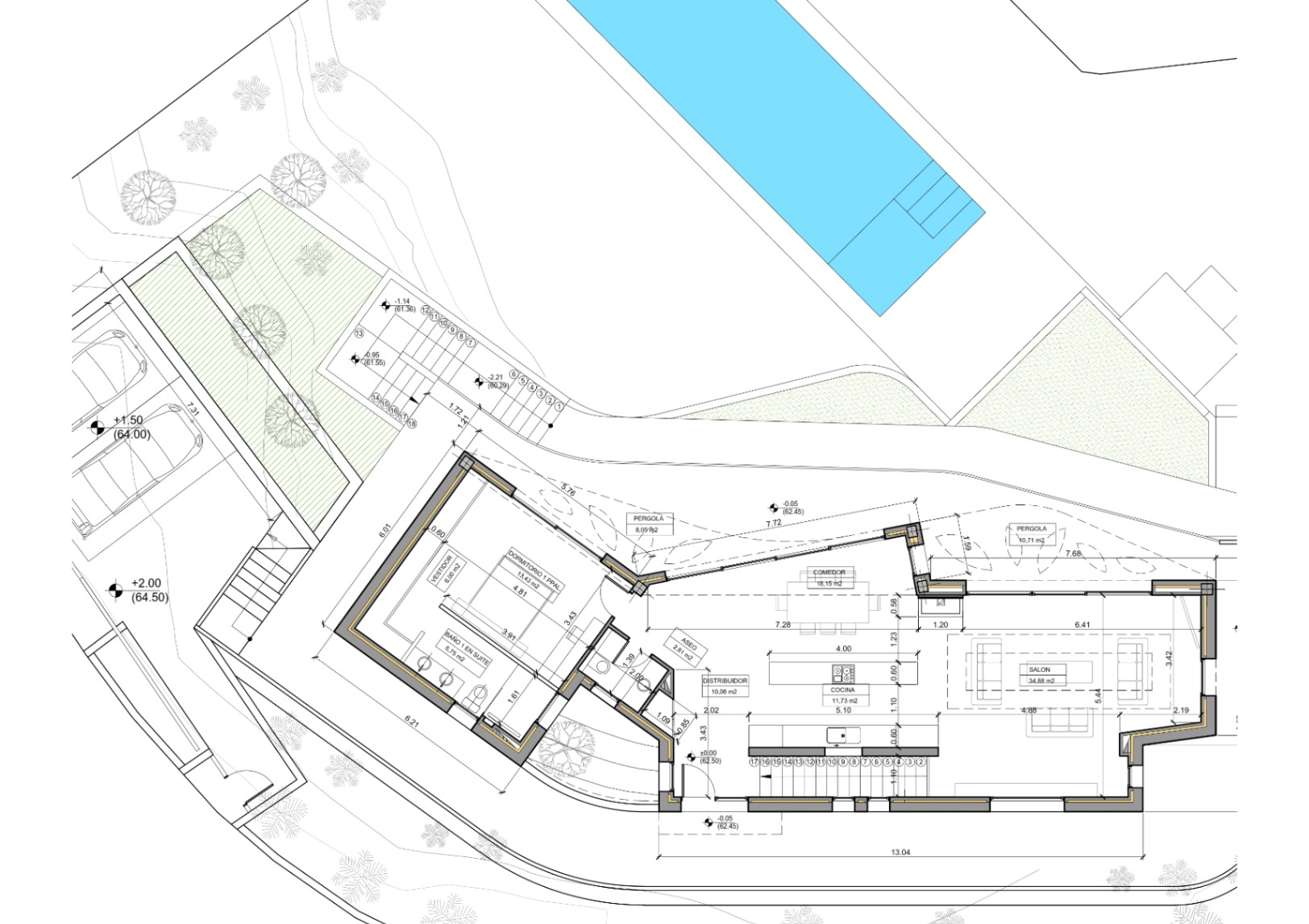 Plano técnico de la planta principal que detalla la distribución del salón-comedor, cocina integrada, suite principal con vestidor y la zona exterior con piscina y parking.