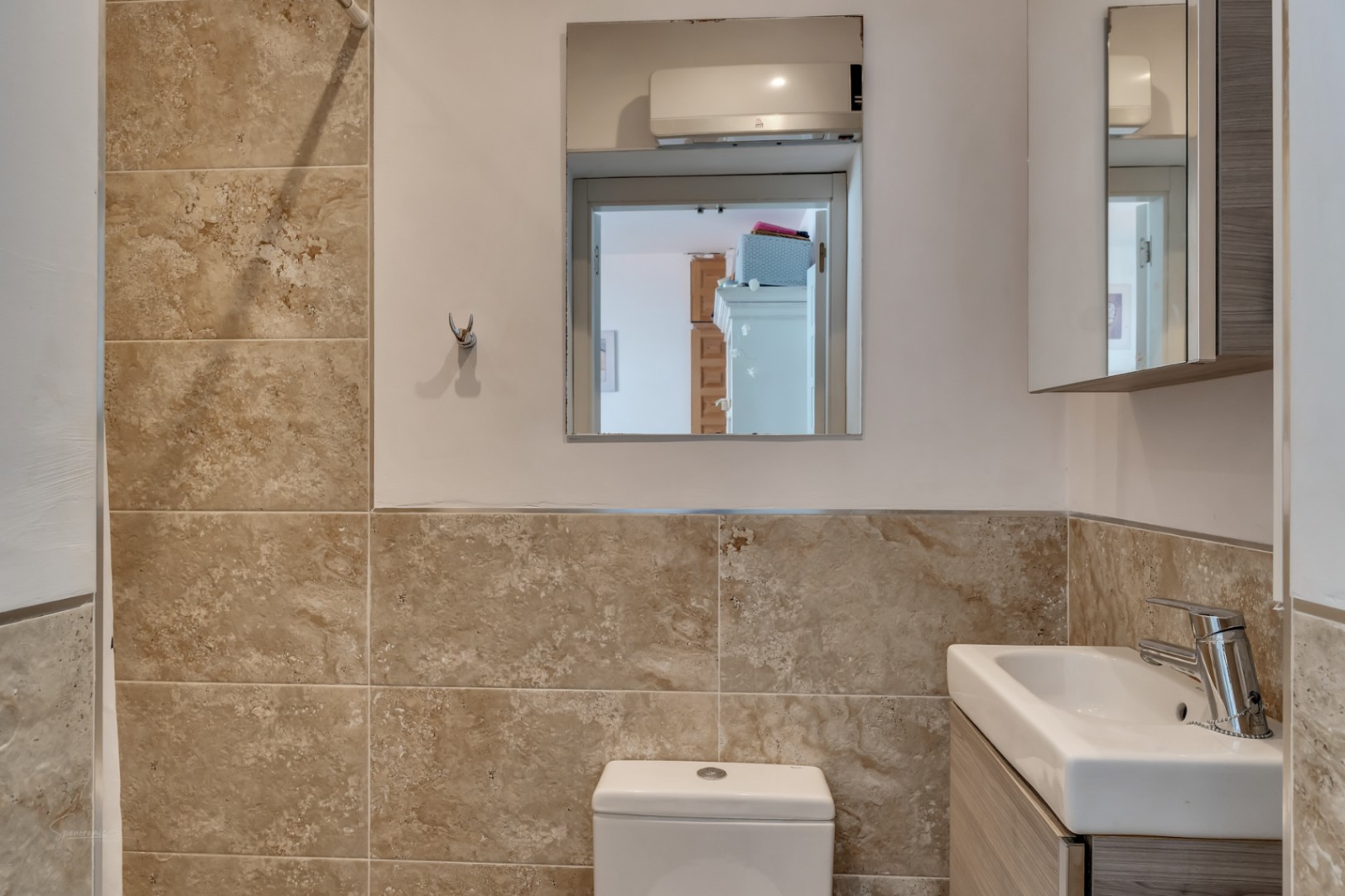 Villa en Jávea con Piscina Privada y Vistas a la Montaña