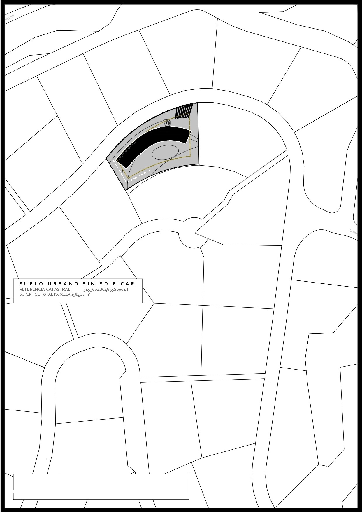 Plano catastral de suelo urbano sin edificar con una superficie de 1584,40 m², mostrando la huella arquitectónica curva proyectada en la parcela.