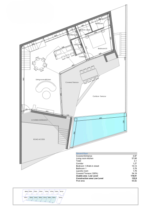 Plano detallado de la planta baja que incluye un salón-comedor diáfano, suite principal con vestidor y una amplia terraza exterior con piscina privada de 55 m².